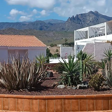Villas Canarias Calle Madrid Costa Adeje  Exterior photo