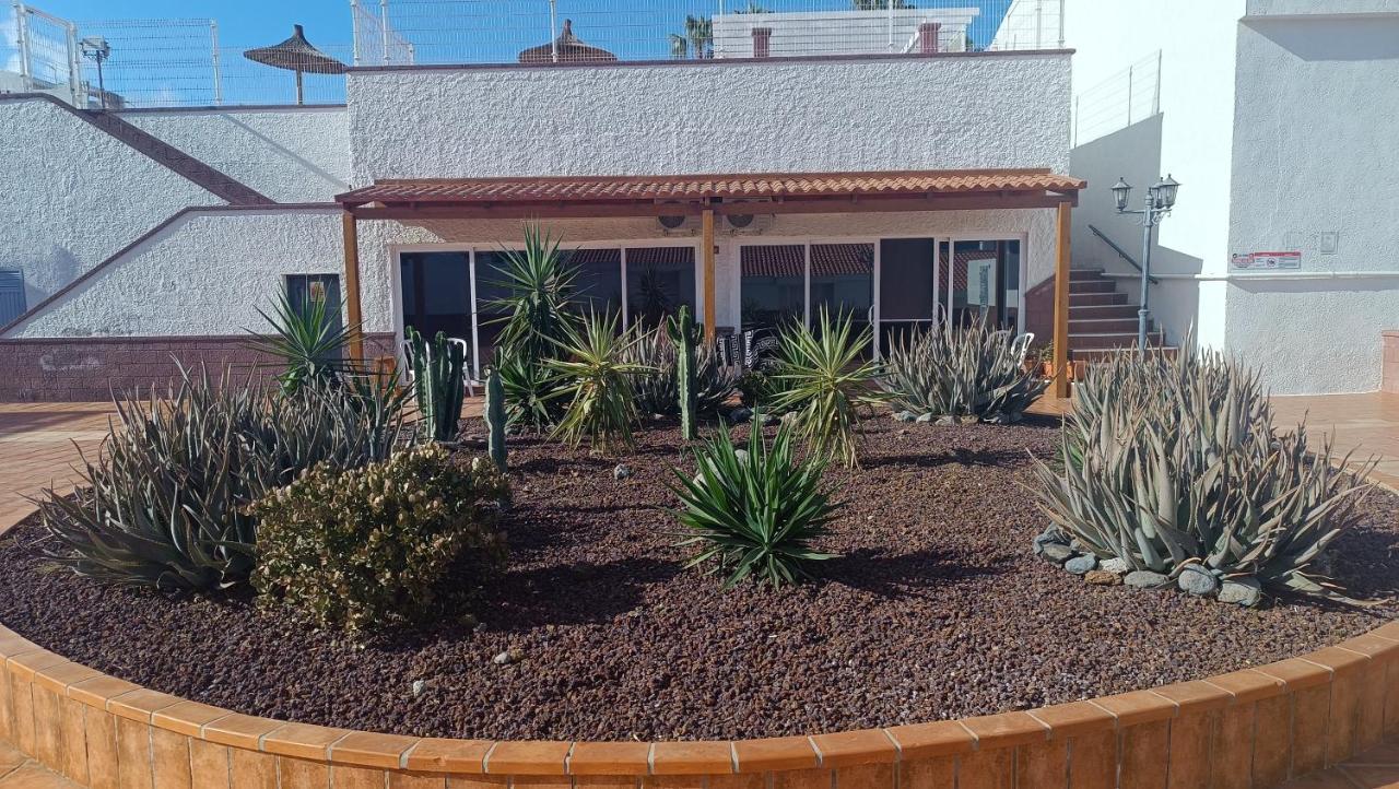 Villas Canarias Calle Madrid Costa Adeje  Exterior photo